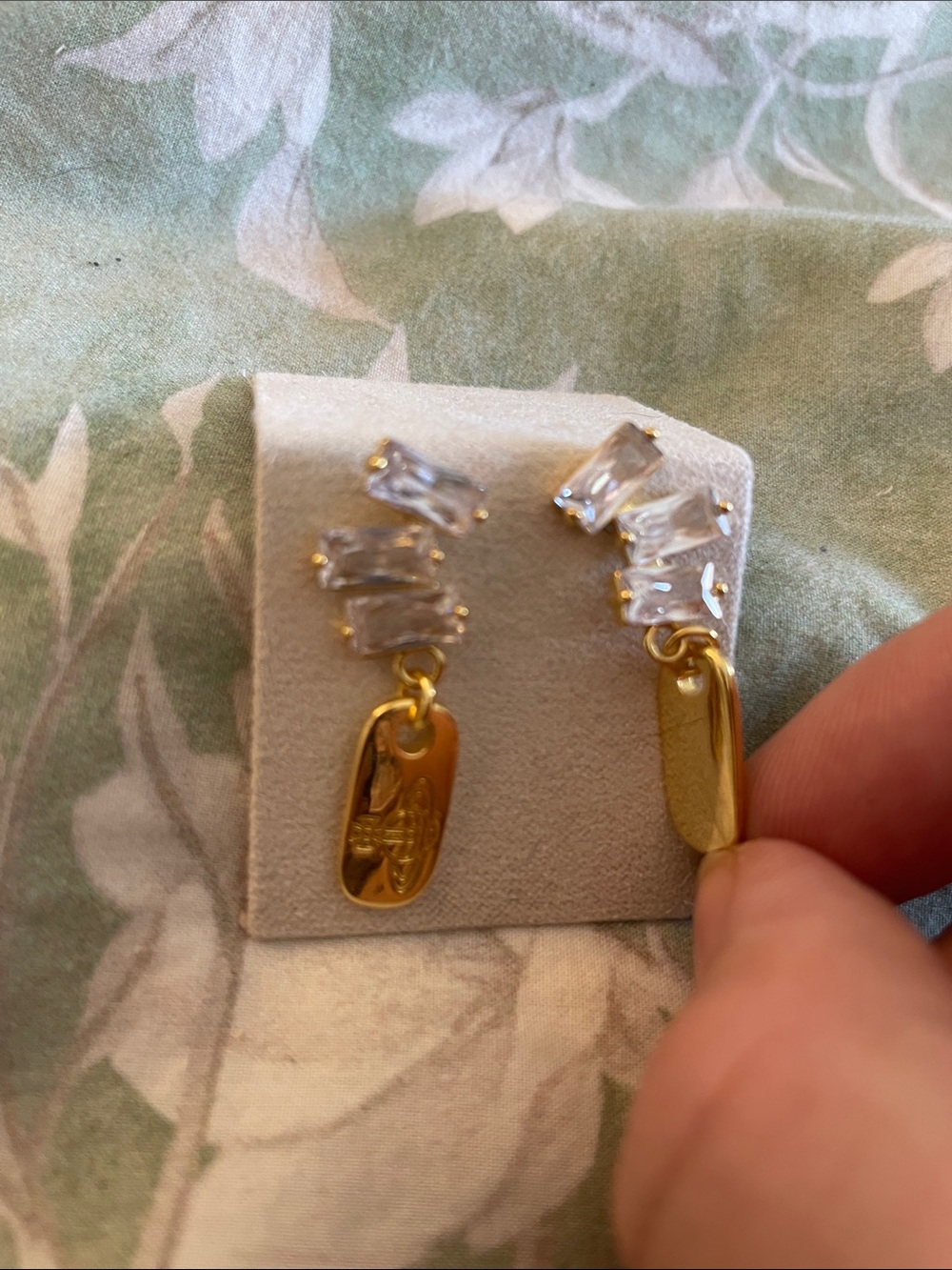 Vivienne Westwood Gold Crystal Drop Earrings Engraved Orb Emblem Y2K - Picture 5 of 6